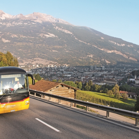 postauto_unterwegs-ab-chur_postauto-ag