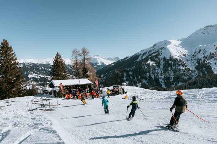 Berghaus Einkehr Tschiertschen